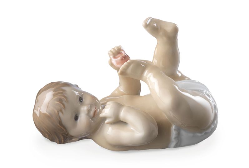Figurine - Neonata con ciuccio h 6.5
